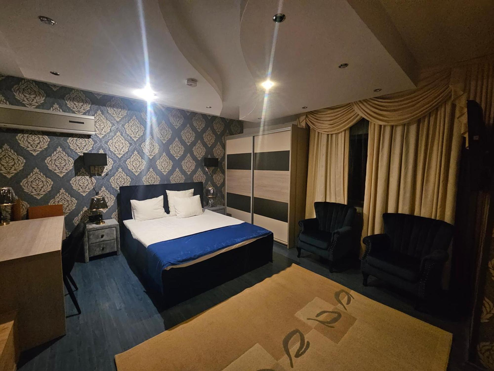 Simple Villa Rooms National Arena Self Check In Bukarest Kültér fotó